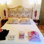 Luxury Olimpia Restaurant Bed & Breakfast