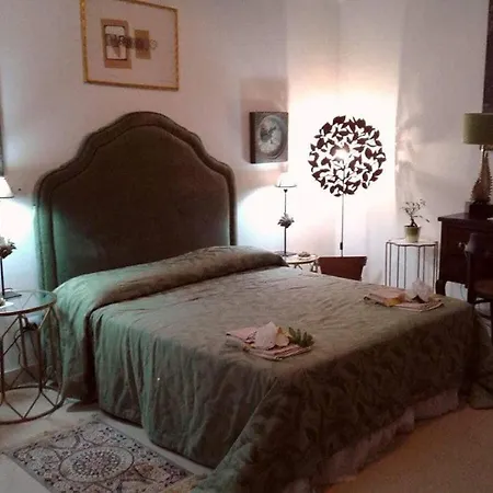 Luxury Olimpia Restaurant Bed and Breakfast 2*