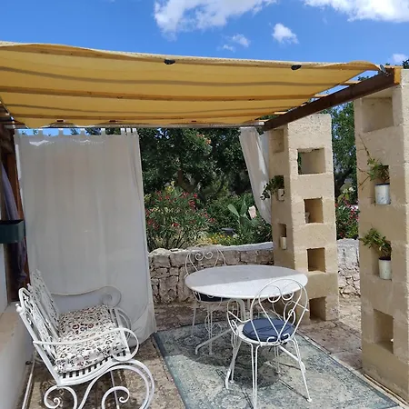 Luxury Olimpia Restaurant فندق مبيت وإفطار 2*